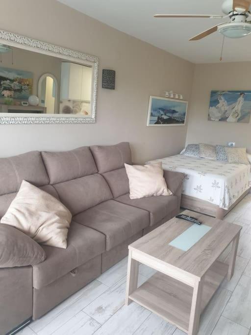 Precioso Estudio Con Piscina A 200m Del Mar Leilighet